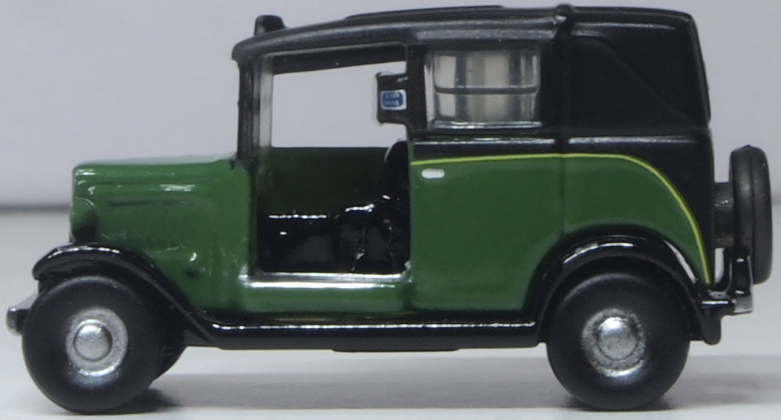 Oxford Diecast NAT005 Austin Low Loader Taxi Green - N 1:148 Scale