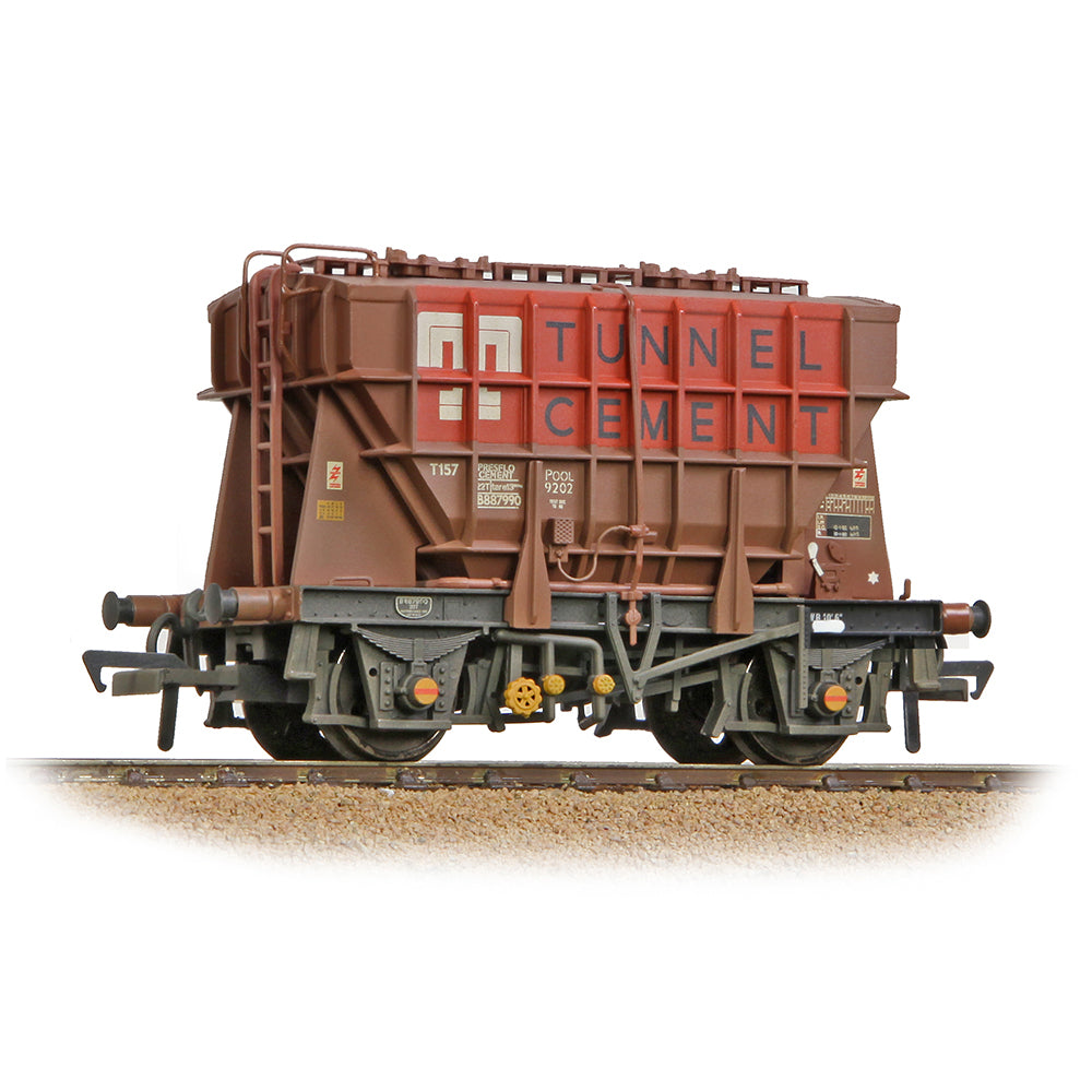 PRE-ORDER:  Bachmann BR 22T CPV Presflo Bulk Powder Wagon BR Bauxite 'Tunnel Cement' WEATHERED - OO Gauge