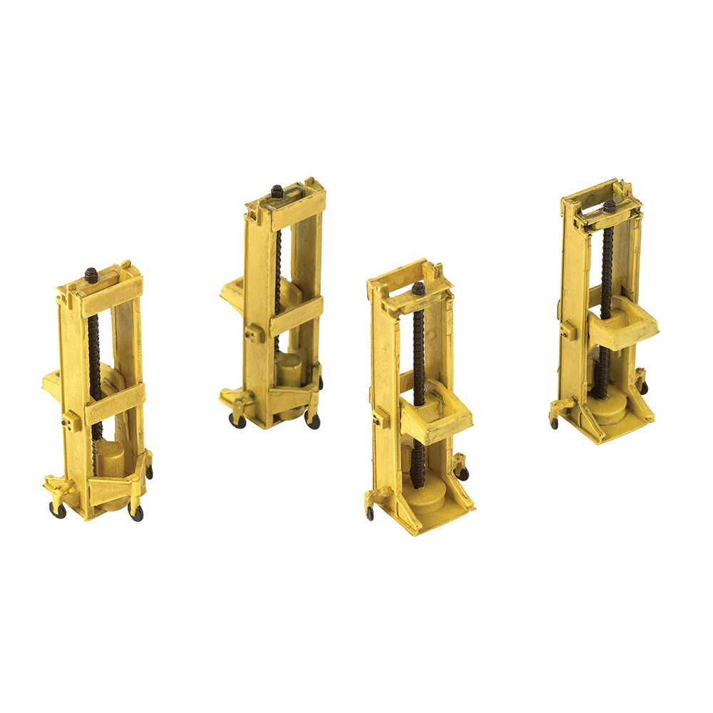 PRE-ORDER: Bachmann Scenecraft Lifting Jacks (x4)