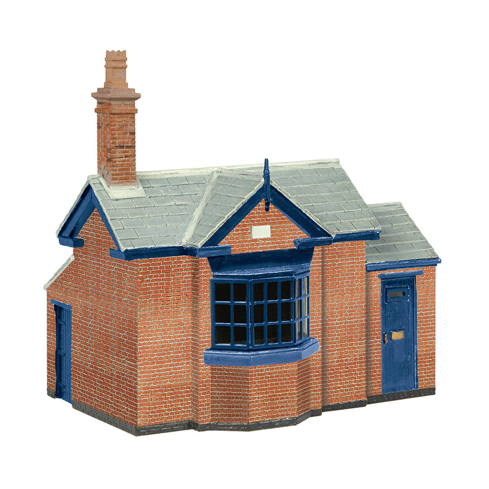 PRE-ORDER: Bachmann Scenecraft Toll Office - Brick & Blue