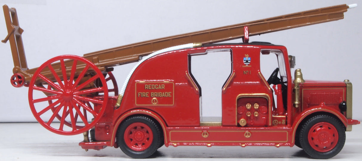 Oxford Diecast 76LC004 Leyland Cub FK7 Redcar Fire Brigade - 1:76 Scale