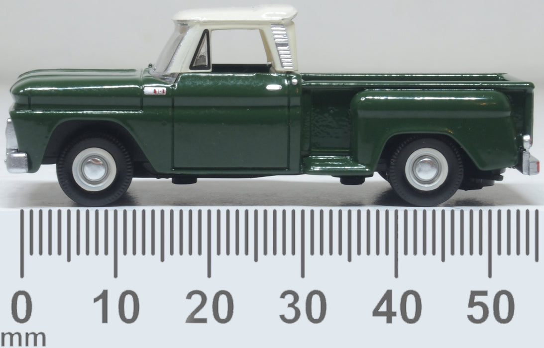 Oxford Diecast 87CP65008 1965 Chevrolet Stepside Pickup Dark Green/Ivory - 1:87 Scale