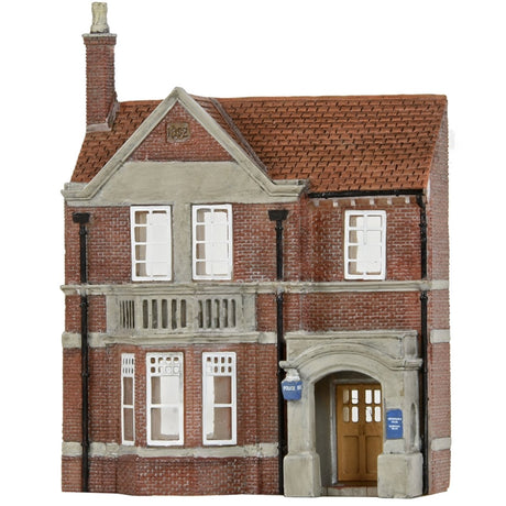 Bachmann 42 - 271 Scenecraft Low Relief Police Station - N Gauge - Phillips Hobbies