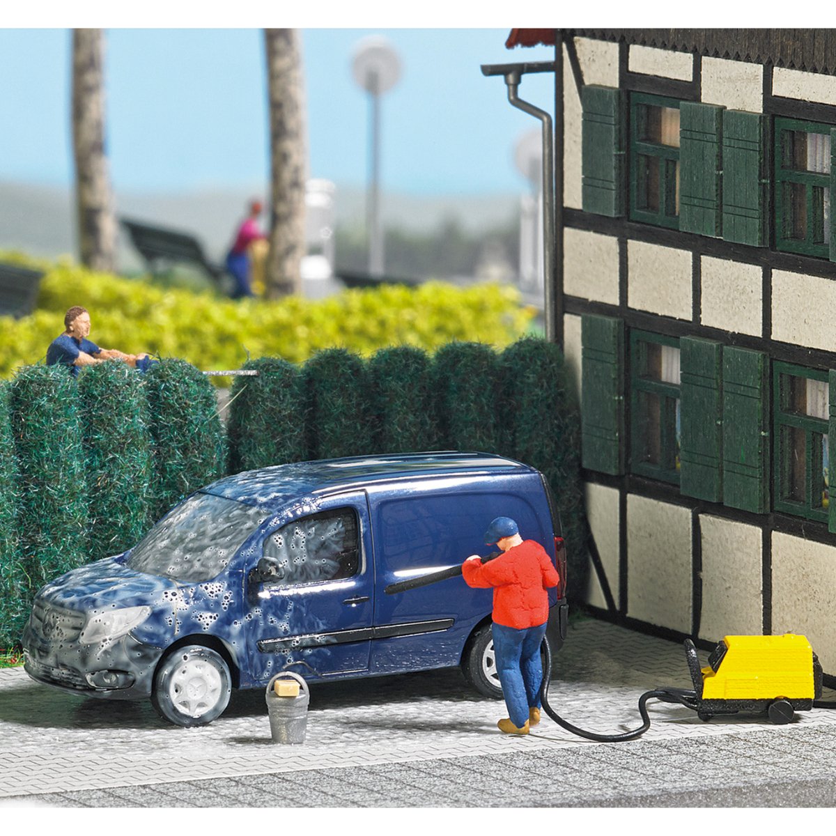 Busch 7825 High Pressure Cleaning Set - HO / OO Gauge - Phillips Hobbies