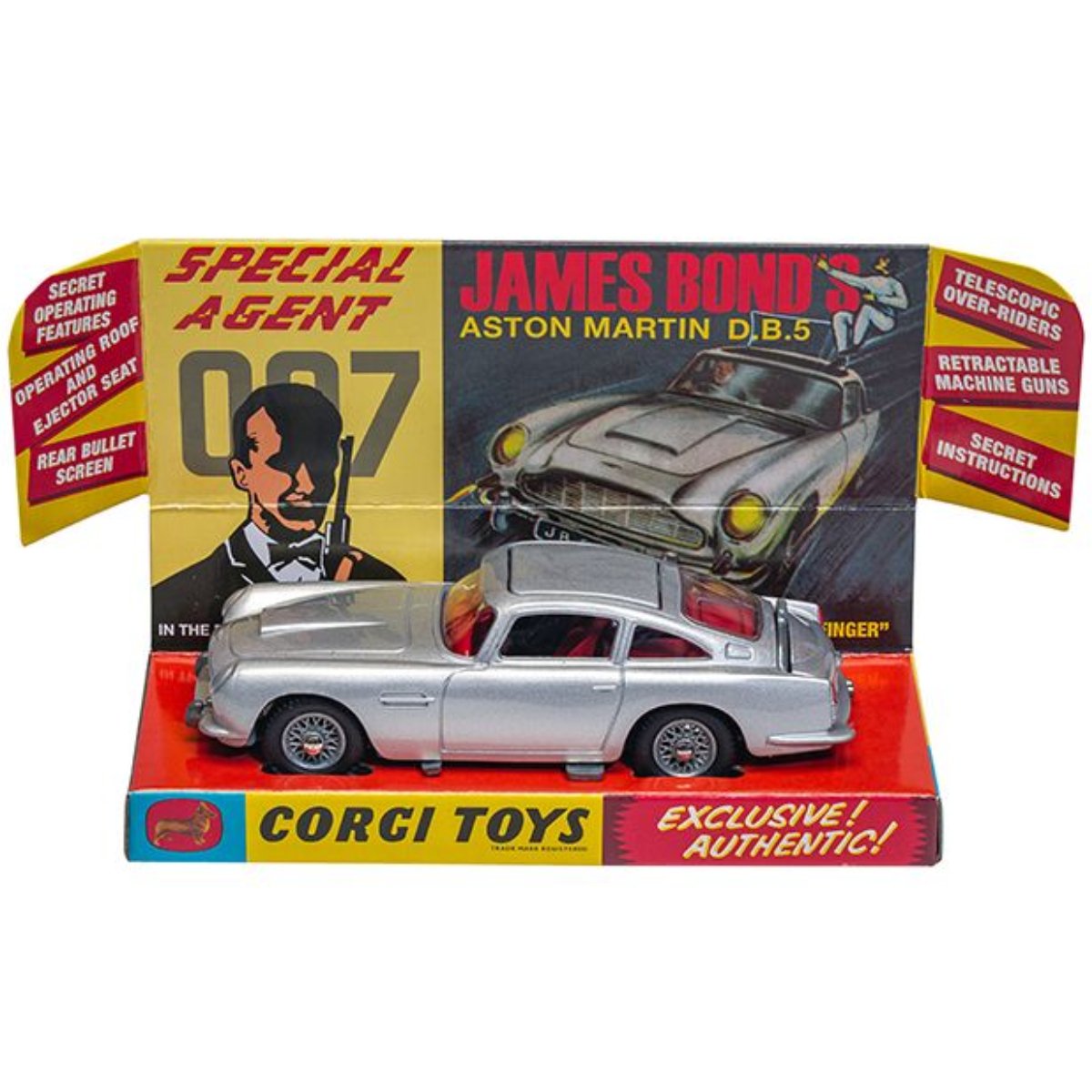 Corgi RT26101S James Bond Aston Martin DB5 – Silver - 1:43 Scale