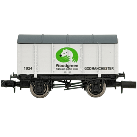 Dapol 2F-013-123 Gunpowder Van Woodgreen Animal Charity - N Gauge - Phillips Hobbies