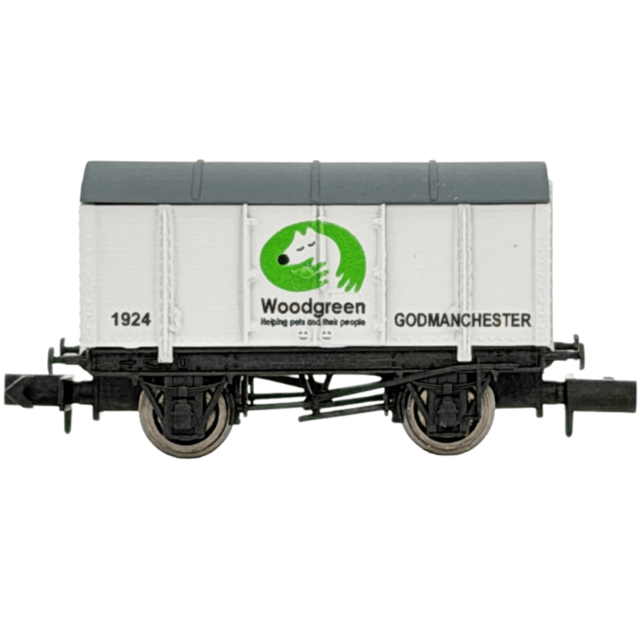 Dapol 2F-013-123 Gunpowder Van Woodgreen Animal Charity - N Gauge - Phillips Hobbies