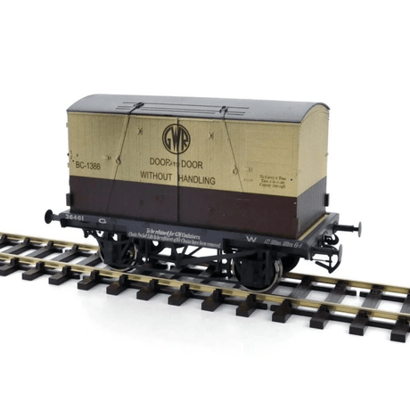 Dapol 7F - 037 - 018W Conflat GWR & 3 Door Container BC - 1386 Weathered - O Gauge - Phillips Hobbies