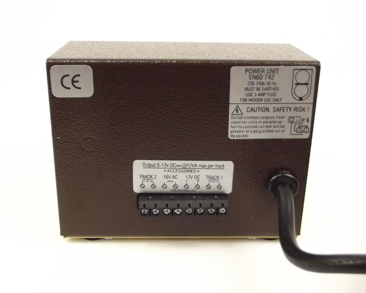 Gaugemaster GMC - D Twin Track Cased Controller - Phillips Hobbies