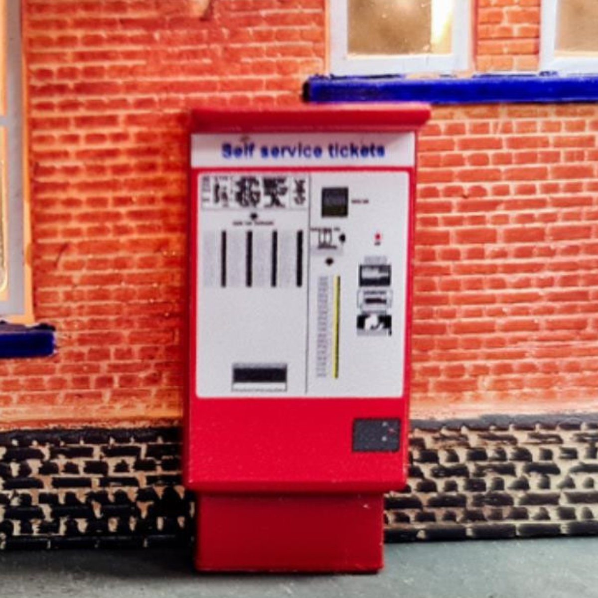 Gaugemaster Modern Train Ticket Machines 2 Pack (Pre-Built) - OO Gauge ...