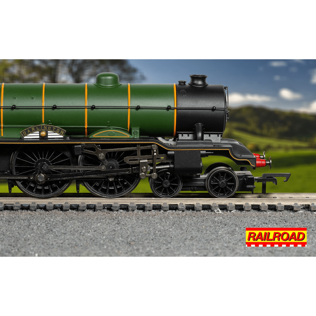 Hornby R30433 RailRoad BR (Late) B17 Class 61652 'Darlington' - OO Gauge - Phillips Hobbies