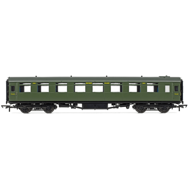 Hornby R40030 SR, Maunsell Third Class Dining Saloon, 1363 - OO Gauge - Phillips Hobbies