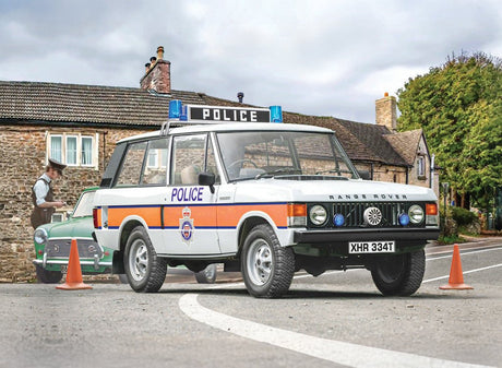 Italeri Range Rover Police Car Plastic Kit - 1:24 Scale - Phillips Hobbies