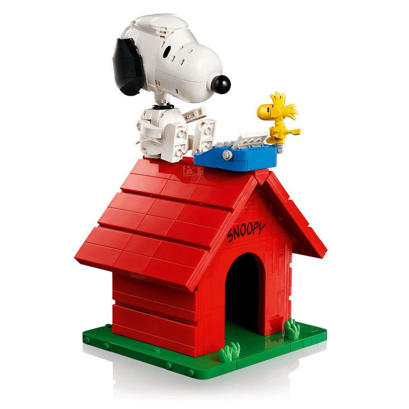 LEGO 21368 Snoopy Peanuts: Snoopy's Doghouse - Phillips Hobbies