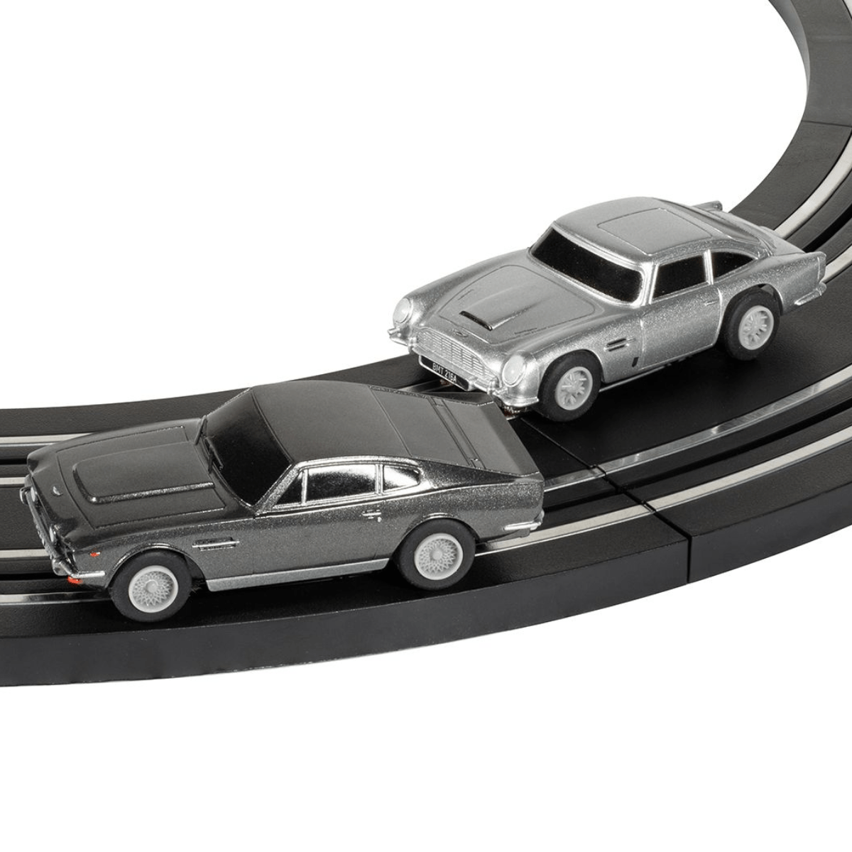 Micro Scalextric G1171M James Bond 007 Race Set - DB5 vs V8 - Phillips Hobbies
