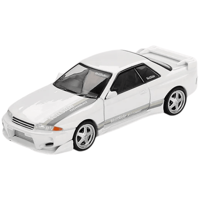 Mini GT Nissan Skyline GT - R (R32) Veilside Combat C - I White (RHD) - 1:64 Scale - Phillips Hobbies