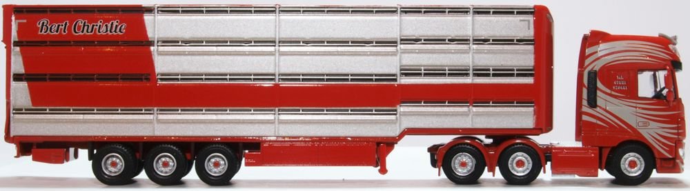 Oxford Diecast 76DXF005 DAF XF Euro 6 Houghton Parkhouse Livestock Transporter Bert Christie - 1:76 Scale - Phillips Hobbies