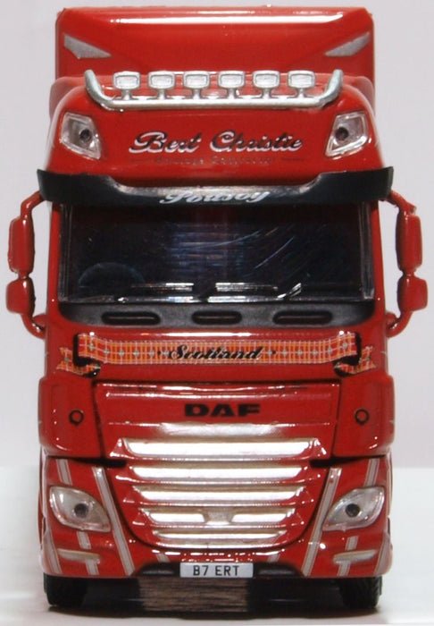 Oxford Diecast 76DXF005 DAF XF Euro 6 Houghton Parkhouse Livestock Transporter Bert Christie - 1:76 Scale - Phillips Hobbies