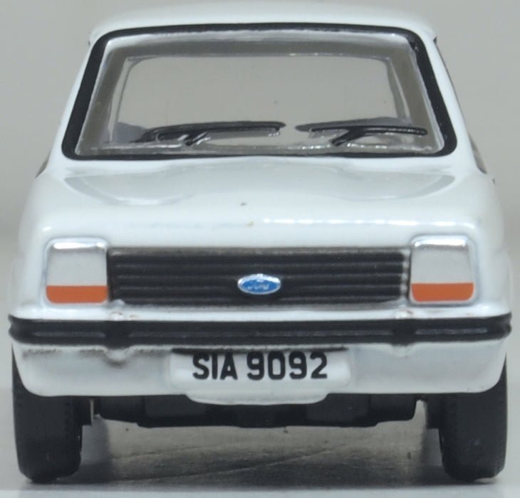 Oxford Diecast 76FF008 Ford Fiesta Mk1 Diamond White - 1:76 Scale - Phillips Hobbies