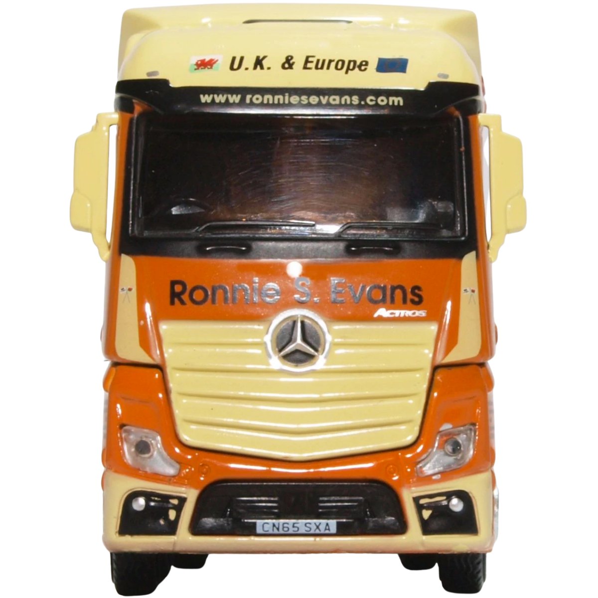 Oxford Diecast 76MB008 Mercedes Actros SSC Tipper Ronnie S Evans - Phillips Hobbies