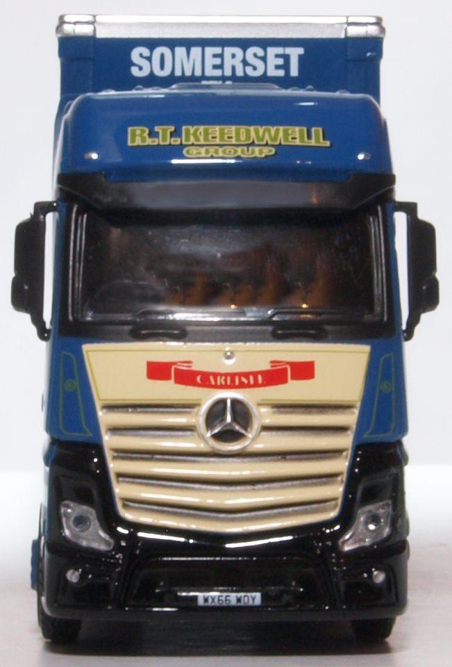 Oxford Diecast 76MB011 Mercedes Actros GSC Curtainside R T Keedwell - Phillips Hobbies