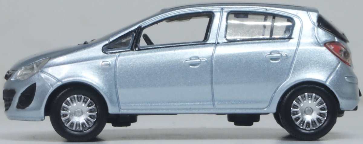 Oxford Diecast 76VC006 Vauxhall Corsa Silver Lightning - 1:76 Scale - Phillips Hobbies