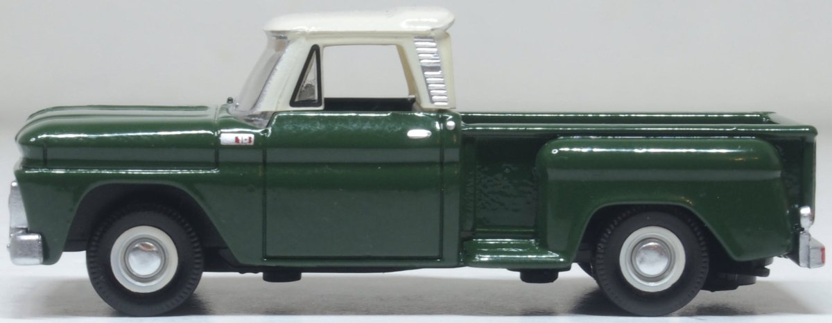 Oxford Diecast 87CP65008 1965 Chevrolet Stepside Pickup Dark Green/Ivory - 1:87 Scale - Phillips Hobbies