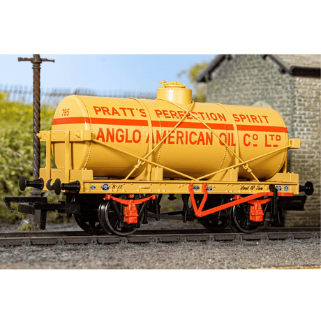 Oxford Rail 12T Tank Wagon - Pratt's Perfection Spirit No.795 - OO Gauge - Phillips Hobbies