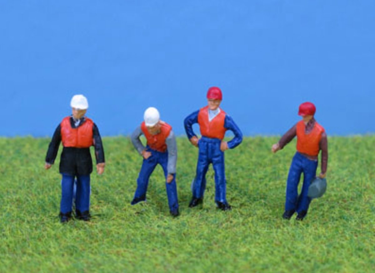 P&D Marsh PDZ06 Painted Track Gang (OO Gauge) - Phillips Hobbies