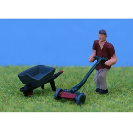 P&D Marsh PDZ31 Painted Gardening Set (OO Gauge) - Phillips Hobbies