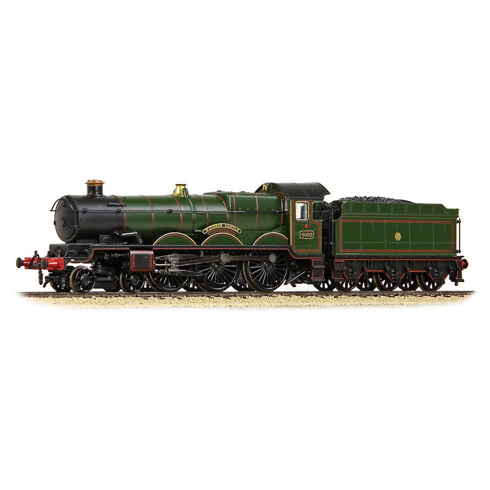 PRE - ORDER: Graham Farish GWR 4073 'Castle' 4082 'Windsor Castle' GWR Lined Green (Shirtbutton) - N Gauge - Phillips Hobbies