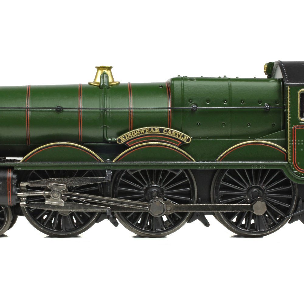 PRE - ORDER: Graham Farish GWR 4073 'Castle' 5015 'Kingswear Castle' BR Lined Green (Early Emblem) - N Gauge - Phillips Hobbies