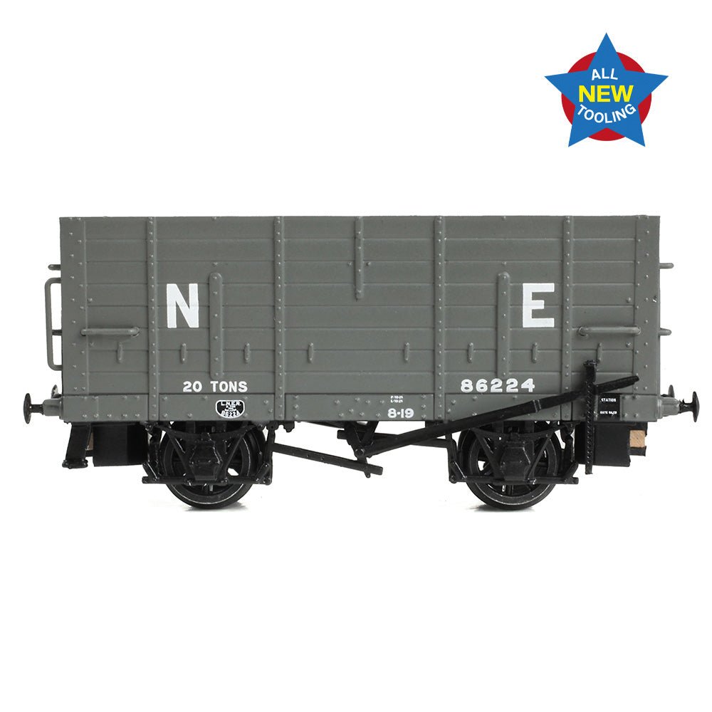 PRE - ORDER: Graham Farish LNER D12 Coal Hopper LNER Grey - N Gauge - Phillips Hobbies