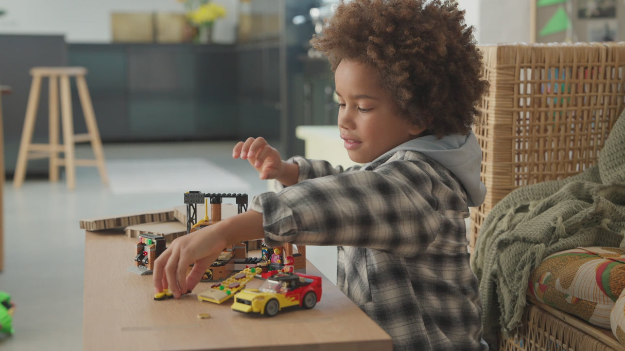 LEGO City Pizza Delivery Experience with Vehicles Set 60496