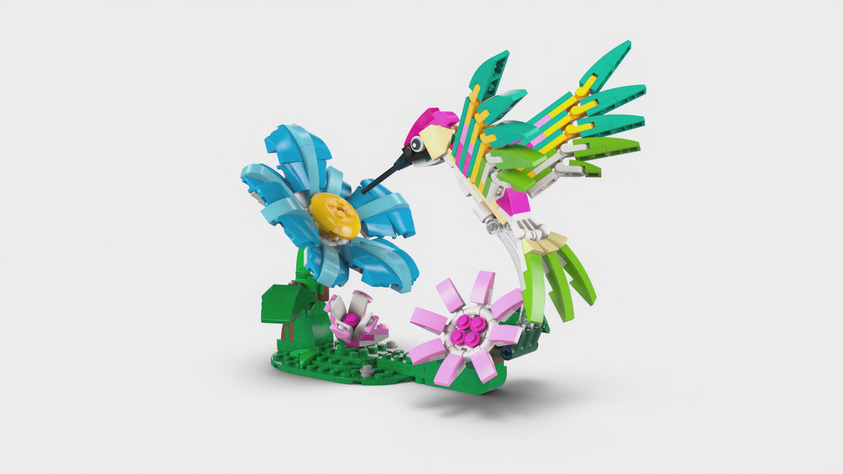 LEGO® Creator 3 in1 Wild Animals: Colourful Hummingbird Decor 31384