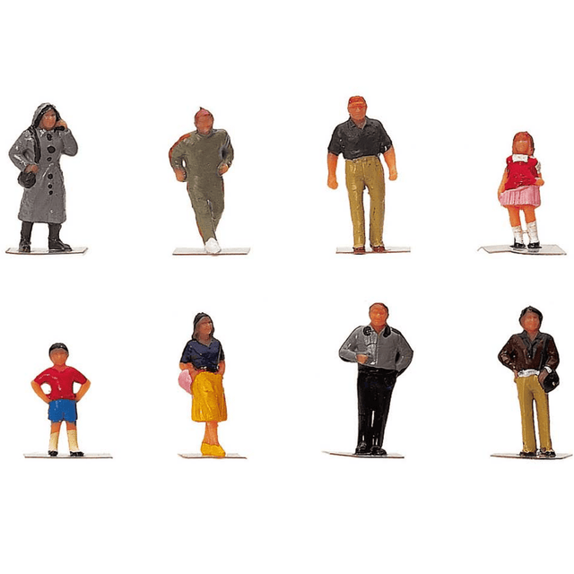 Hornby R7116 Town People Figures - OO Gauge - Phillips Hobbies