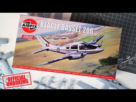 Airfix A02025V Beagle Basset 206 1:72